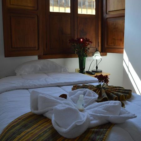 Hotel Y Galeria Uxlabil Antigua Zewnętrze zdjęcie
