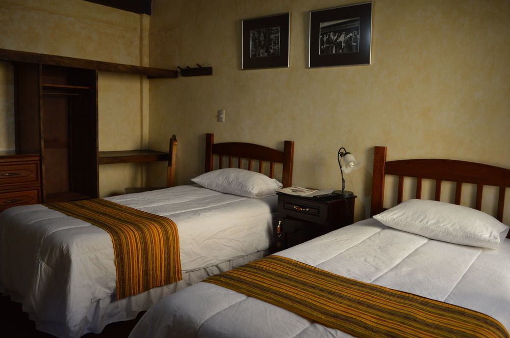 Hotel Y Galeria Uxlabil Antigua Zewnętrze zdjęcie