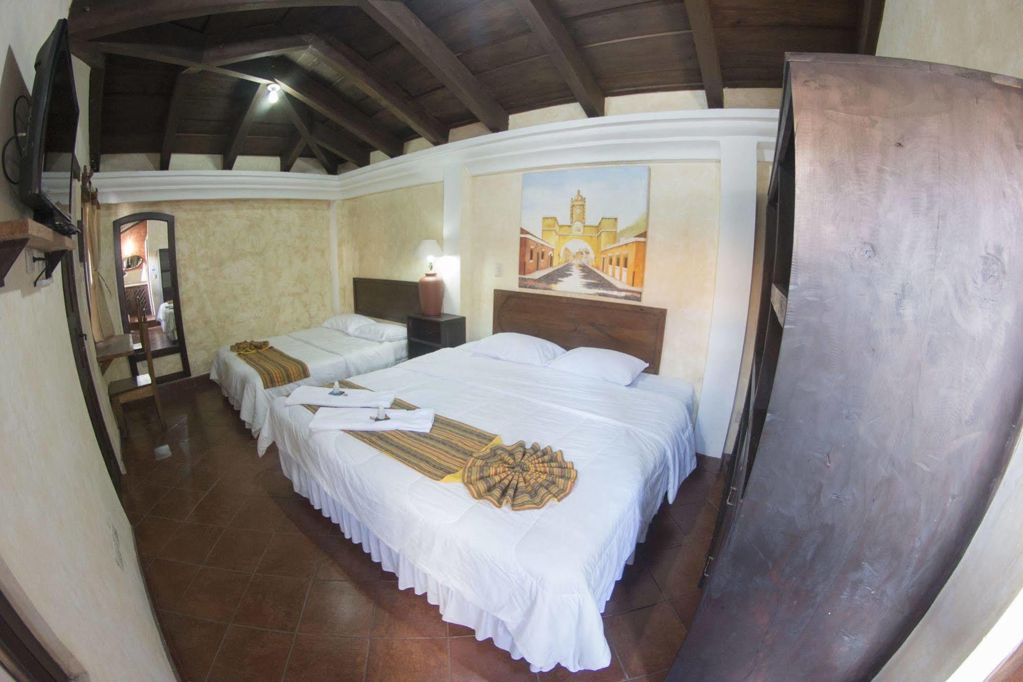 Hotel Y Galeria Uxlabil Antigua Zewnętrze zdjęcie